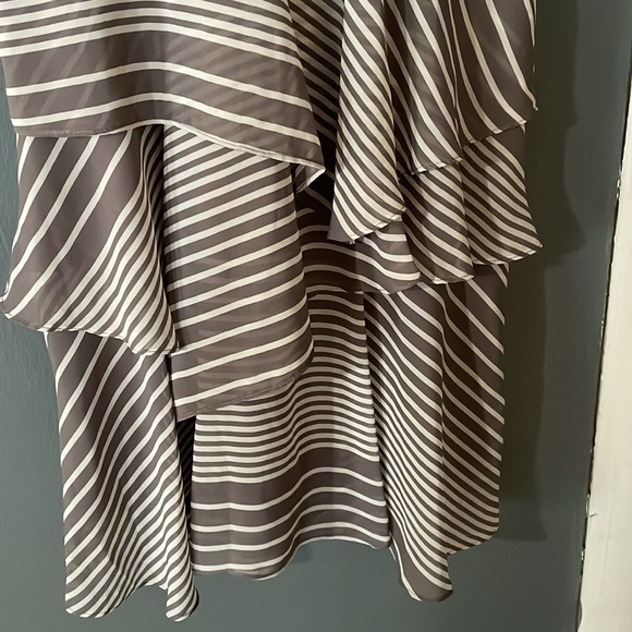 Robbie Bee size 4 dress - Picture 4 of 5